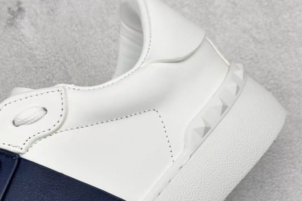 ¡¸#4818¡¹Valentino One Stud Sneakers - Image 9