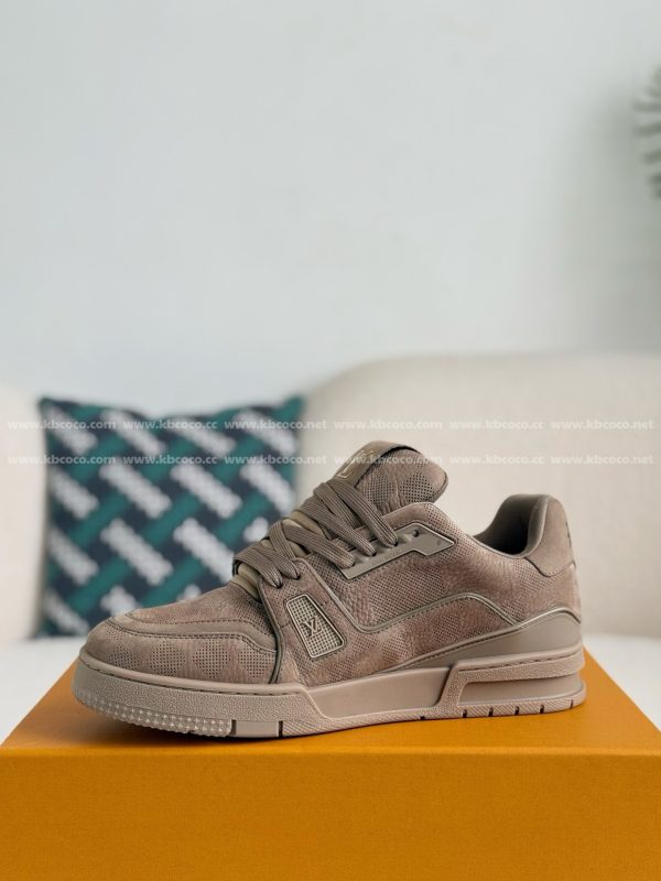 「#4873」LOUIS VUITTON TRAINER SNEAKERS - Image 4
