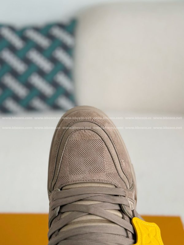 「#4873」LOUIS VUITTON TRAINER SNEAKERS - Image 8