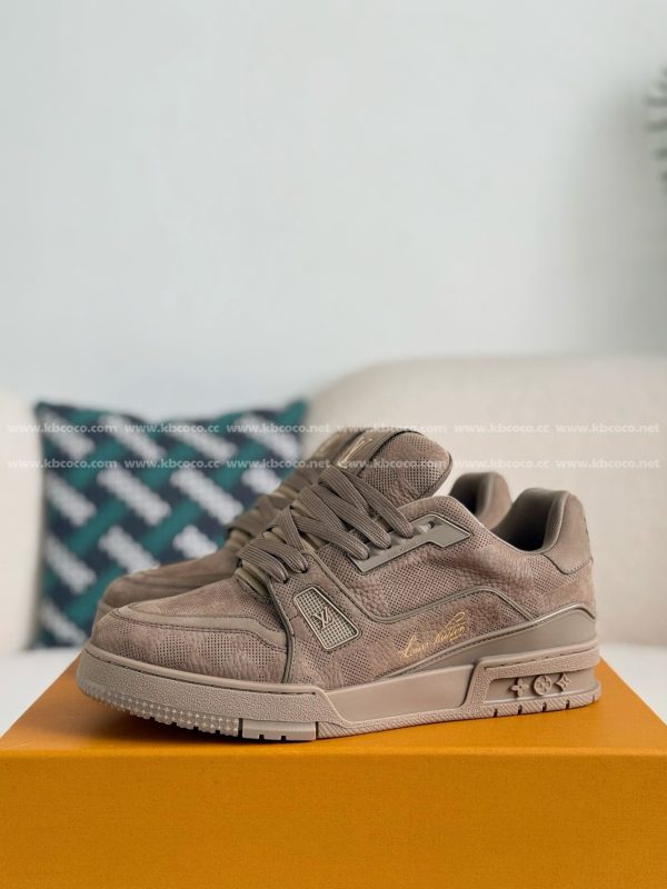 「#4873」LOUIS VUITTON TRAINER SNEAKERS - Image 2
