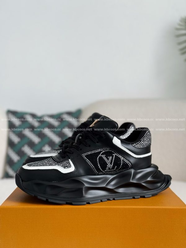 「#5075」LOUIS VUITTON CASUAL SPORTS SHOES - Image 2