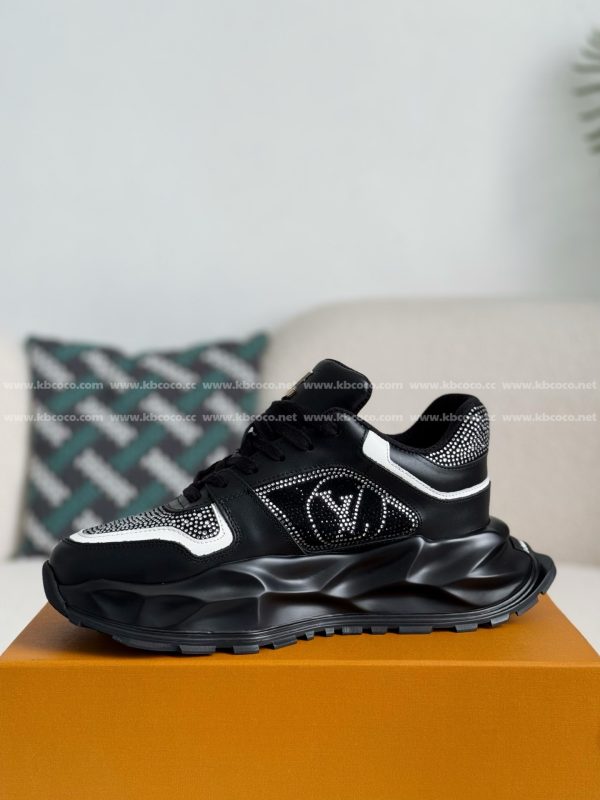 「#5075」LOUIS VUITTON CASUAL SPORTS SHOES - Image 4