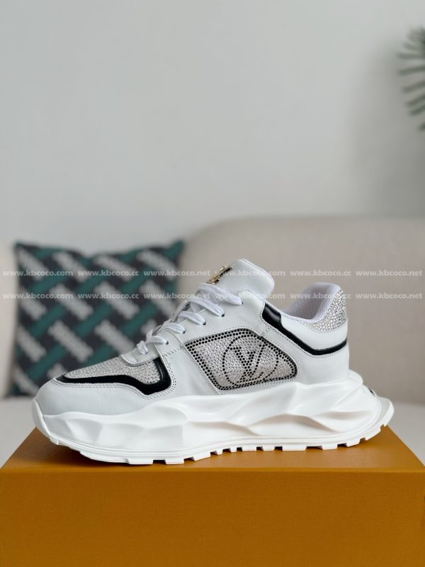 「#5076」LOUIS VUITTON CASUAL SPORTS SHOES - Image 4