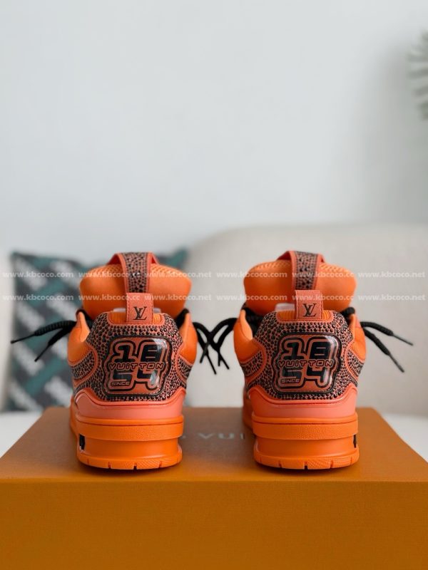 「#5073」LOUIS VUITTON RUNNER TATIC SNEAKERS - Image 3