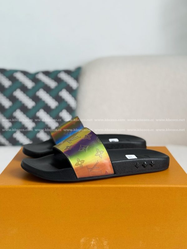 「#5114」LOUIS VUITTON SLIPPERS - Image 2
