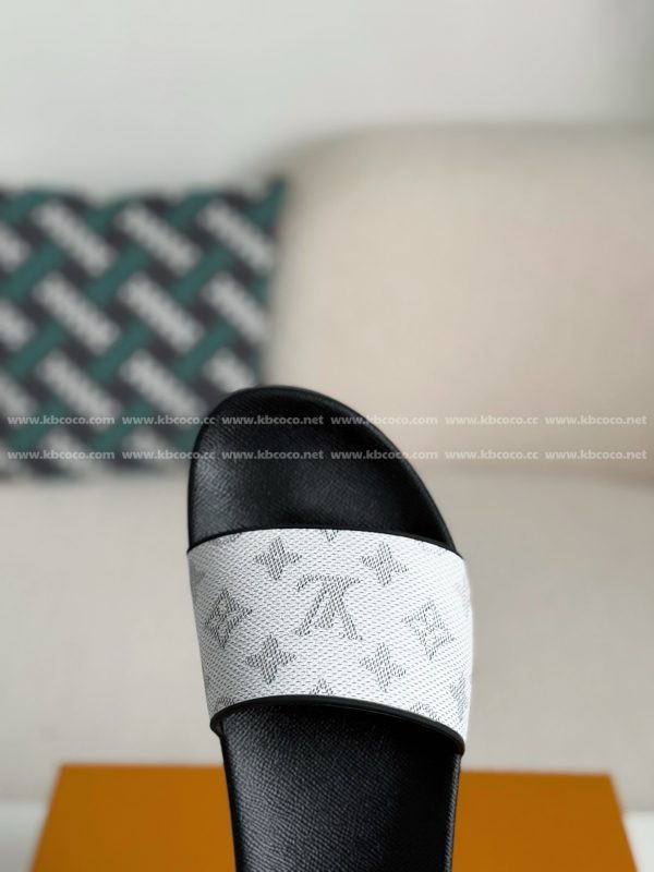 「#5122」LOUIS VUITTON SLIPPERS - Image 9