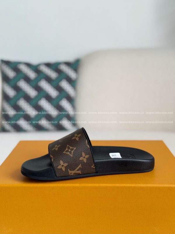 「#5125」LOUIS VUITTON SLIPPERS - Image 4