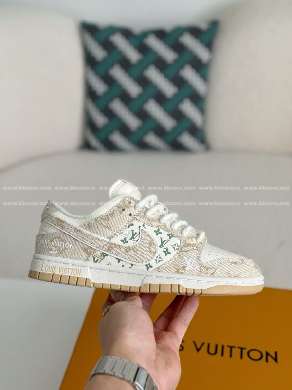 「#5200」LOUIS VUITTON x Nike Dunk Casual Sneakers - Image 6