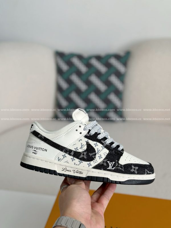 「#5201」LOUIS VUITTON x Nike Dunk Casual Sneakers - Image 6