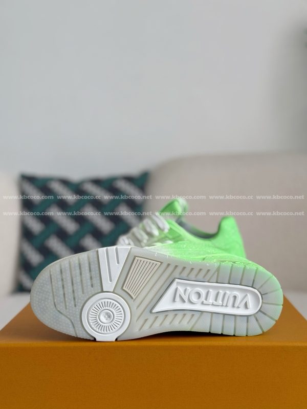 「#5197」LOUIS VUITTON TRAINER SNEAKERS - Image 5