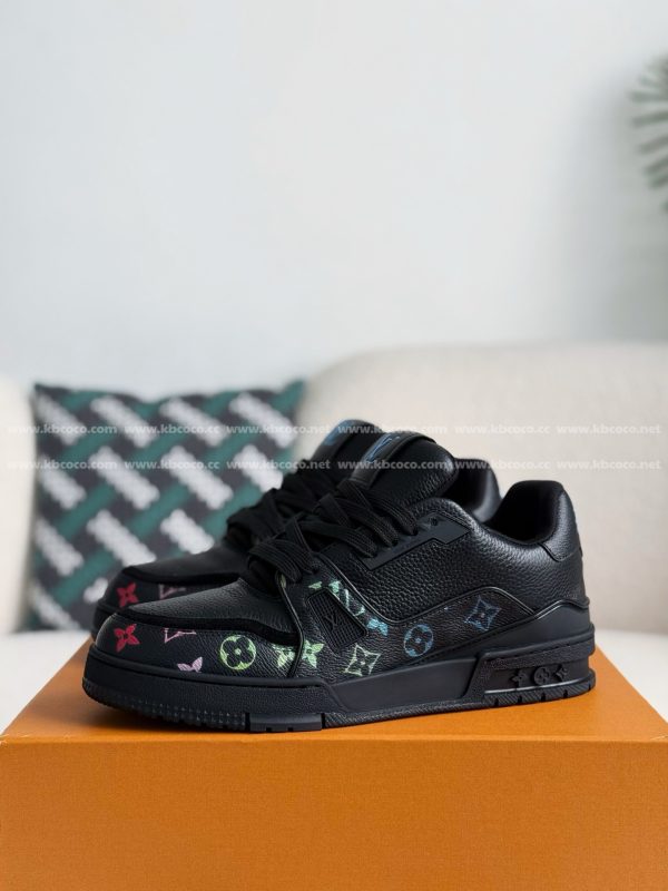 「#5224」LOUIS VUITTON TRAINER SNEAKERS - Image 2