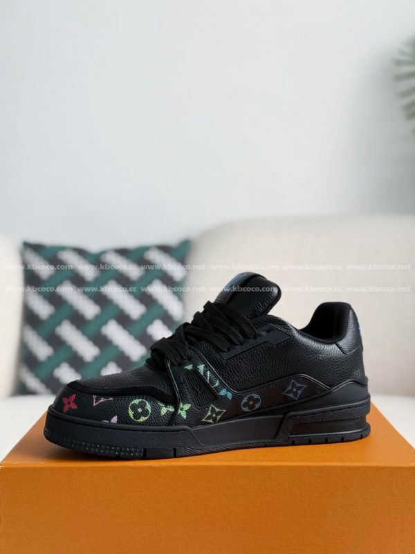 「#5224」LOUIS VUITTON TRAINER SNEAKERS - Image 4