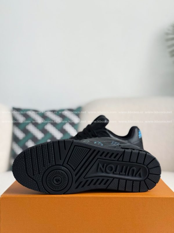 「#5224」LOUIS VUITTON TRAINER SNEAKERS - Image 5