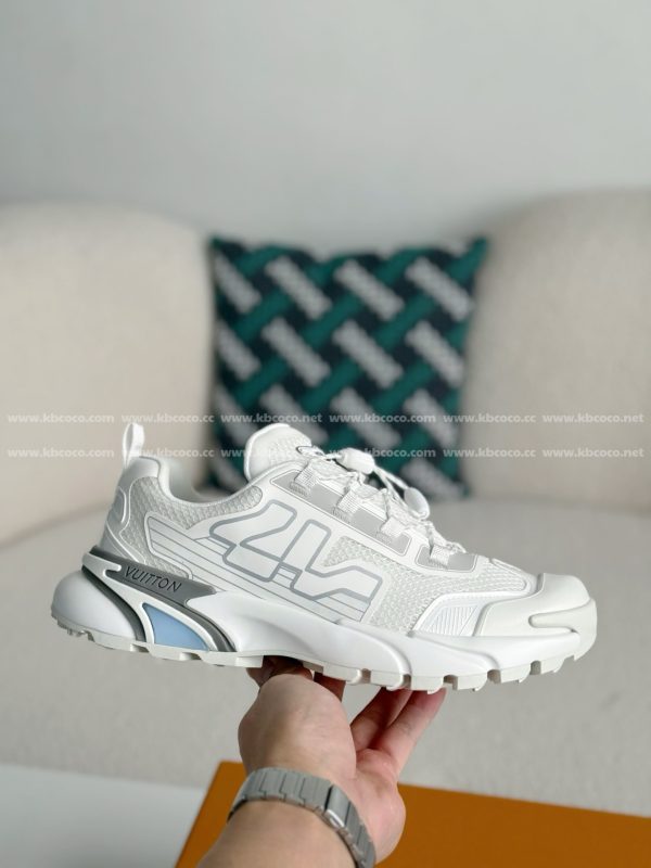 「#5226」LOUIS VUITTON RUNNER TATIC CASUAL SHOES - Image 6