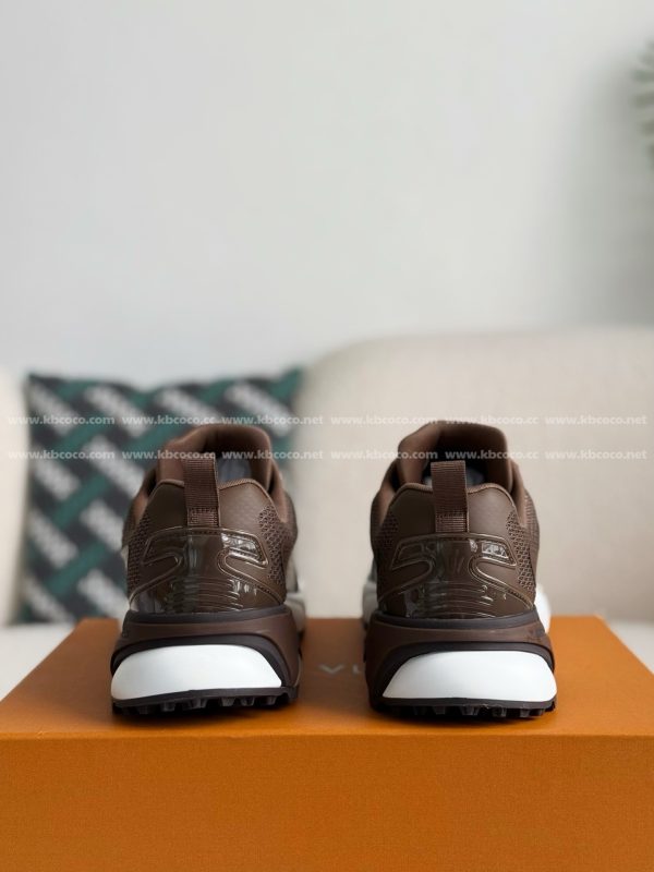 「#5228」LOUIS VUITTON RUNNER TATIC CASUAL SHOES - Image 3