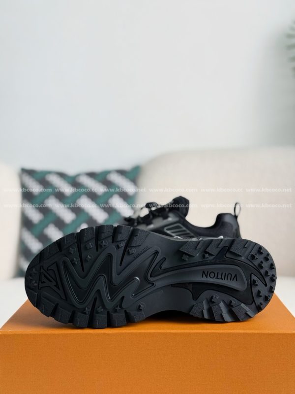 「#5229」LOUIS VUITTON RUNNER TATIC CASUAL SHOES - Image 5