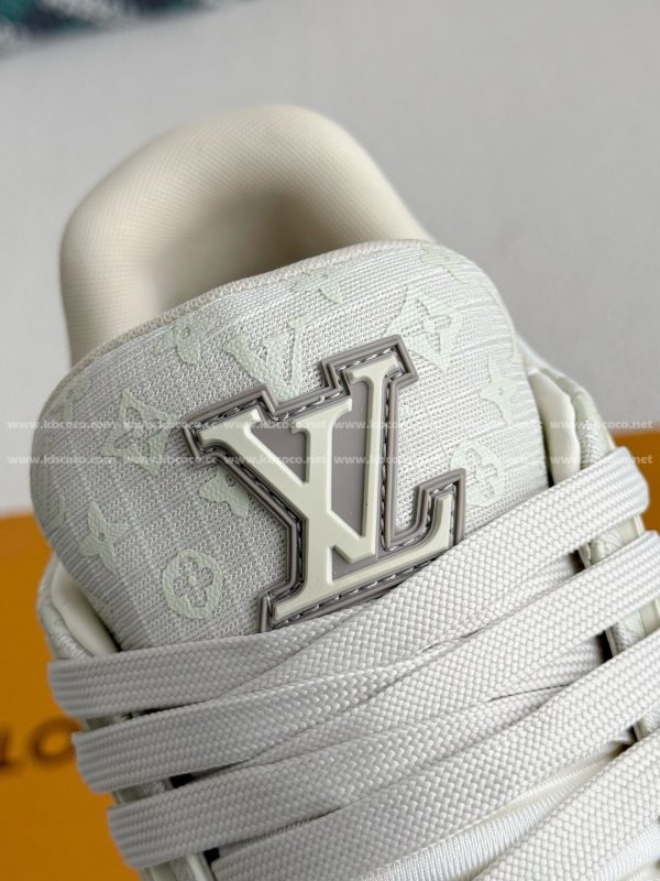「#5259」LOUIS VUITTON TRAINER SNEAKERS - Image 10