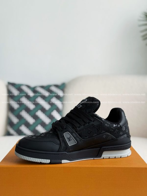 「#5260」LOUIS VUITTON TRAINER SNEAKERS - Image 4