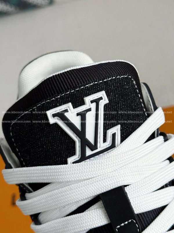 「#4635」LOUIS VUITTON TRAINER SNEAKERS - Image 10