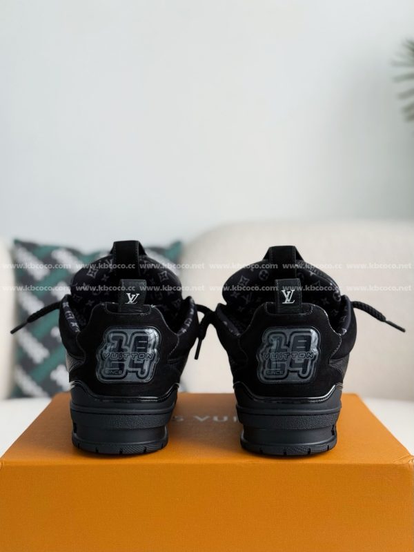 「#4015」LOUIS VUITTON SKATE LOW-TOP SNEAKERS - Image 3