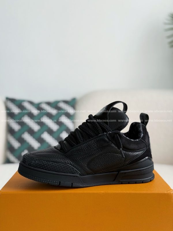 「#4015」LOUIS VUITTON SKATE LOW-TOP SNEAKERS - Image 4