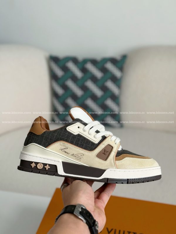 「#5285」LOUIS VUITTON TRAINER SNEAKERS - Image 6