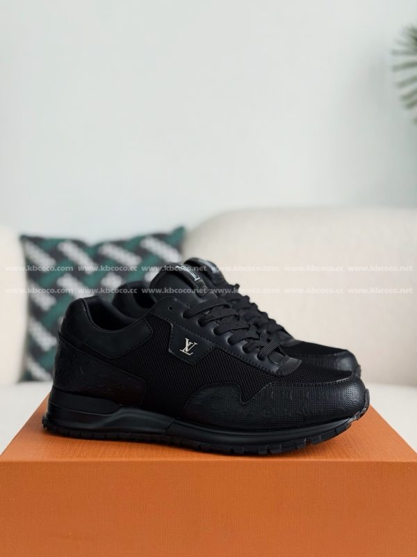 「#5391」LOUIS VUITTON RUN AWAY CASUAL SHOES