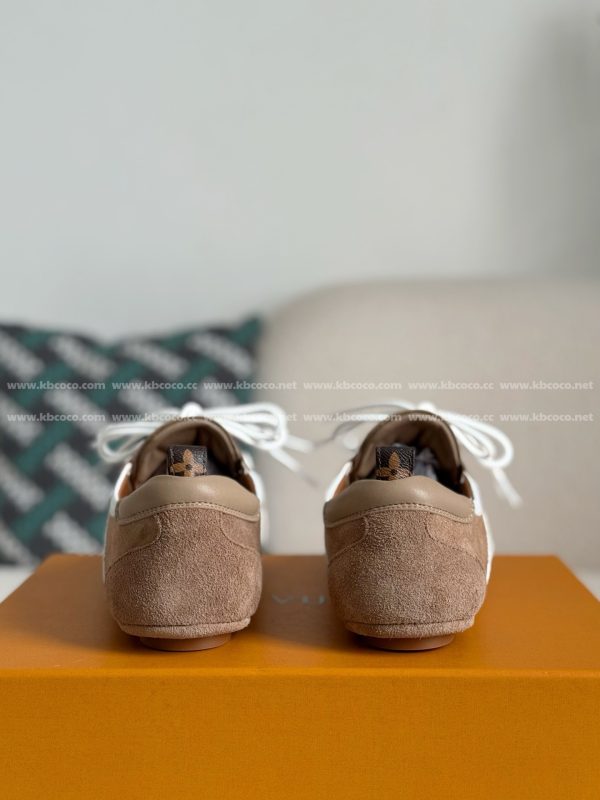 「#5425」LOUIS VUITTON SNEAKERINA - Image 3