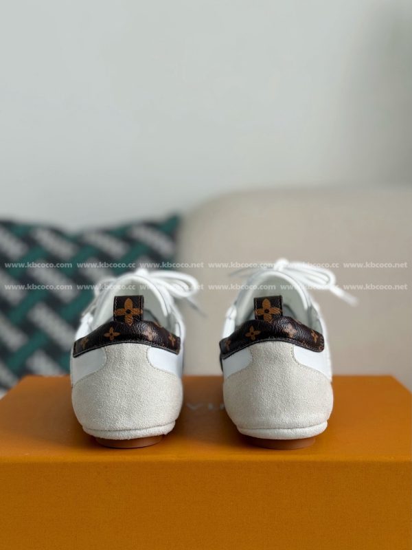「#5430」LOUIS VUITTON SNEAKERINA - Image 3