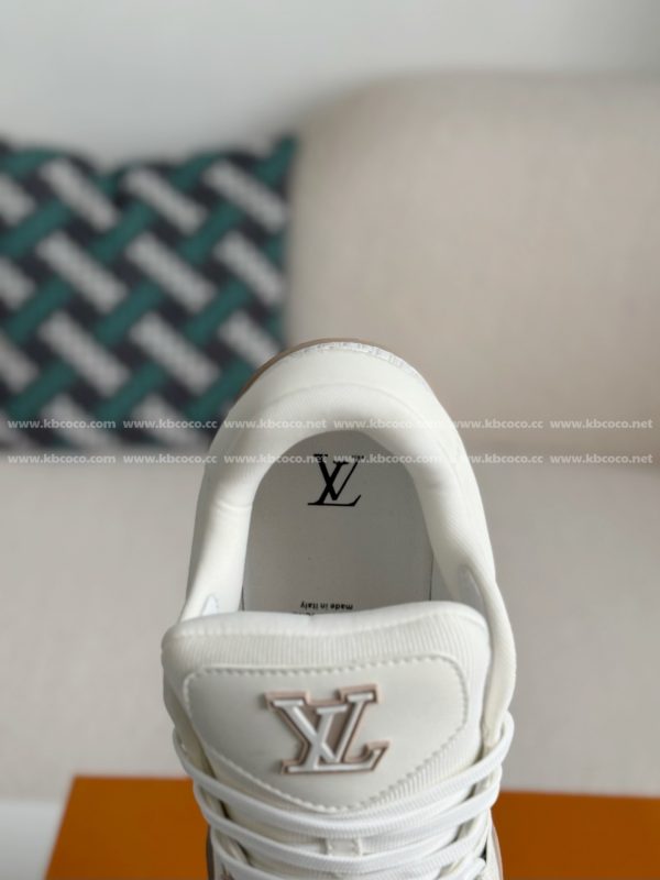 「#5438」LOUIS VUITTON TRAINER SNEAKERS - Image 9