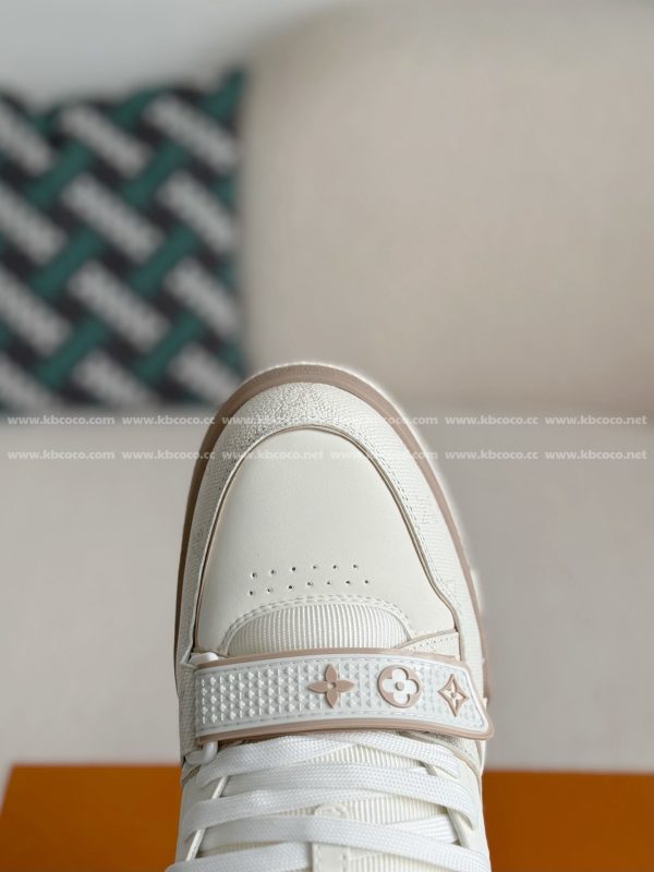「#5438」LOUIS VUITTON TRAINER SNEAKERS - Image 8