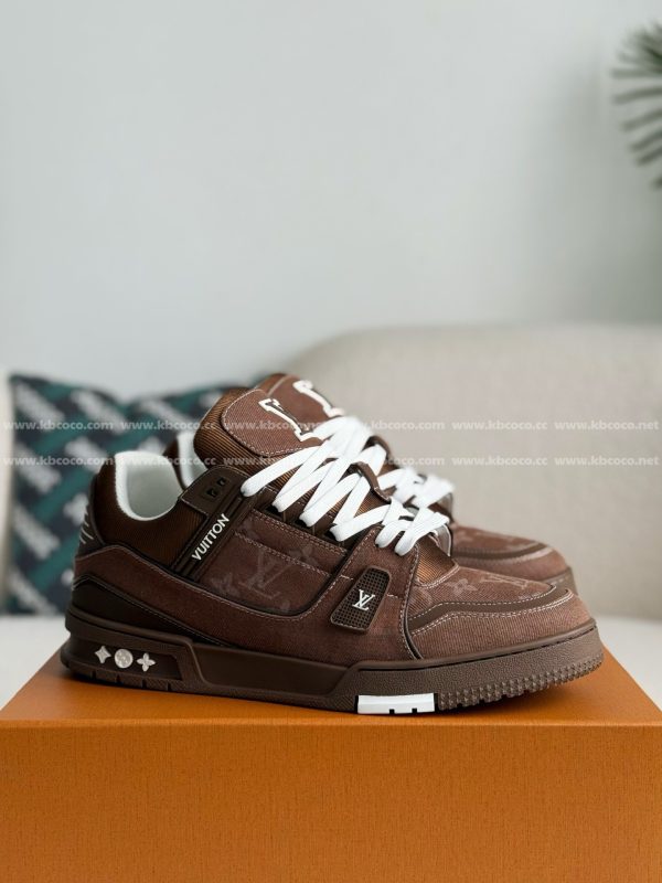 「#5439」LOUIS VUITTON TRAINER SNEAKERS
