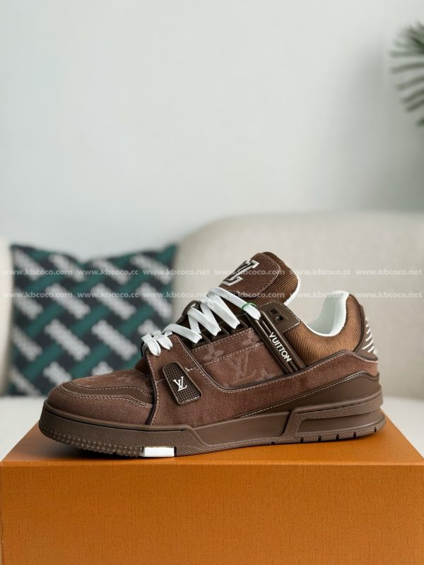 「#5439」LOUIS VUITTON TRAINER SNEAKERS - Image 4