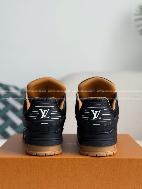 「#5441」LOUIS VUITTON TRAINER SNEAKERS - Image 3