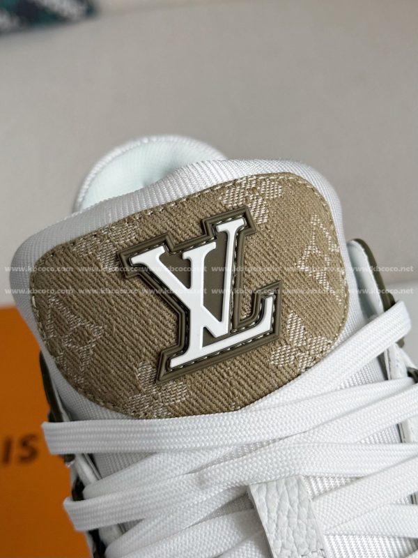 「#5443」LOUIS VUITTON TRAINER SNEAKERS - Image 10