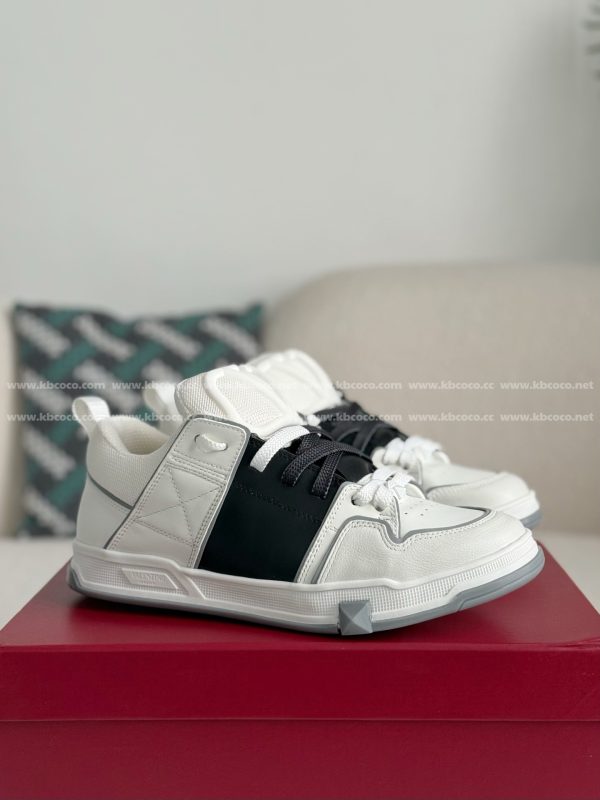 ¡¸#5445¡¹Valentino Garavani Open Skate Leather Sneakers