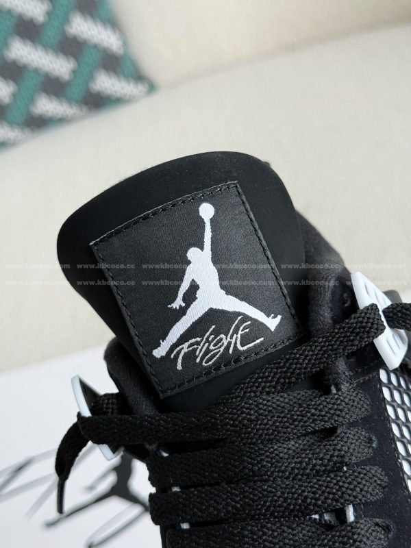 ¡¸#5504¡¹Jordan Air Jordan 4 Retro "White Thunder" Leather Retro Basketball Shoes Black and White - Image 10