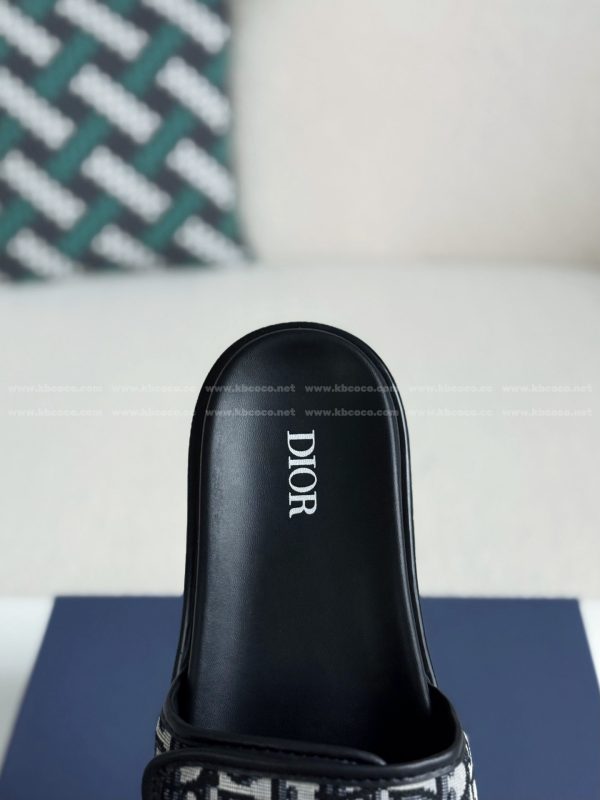 「#5667」LOUIS VUITTON SLIPPERS - Image 7