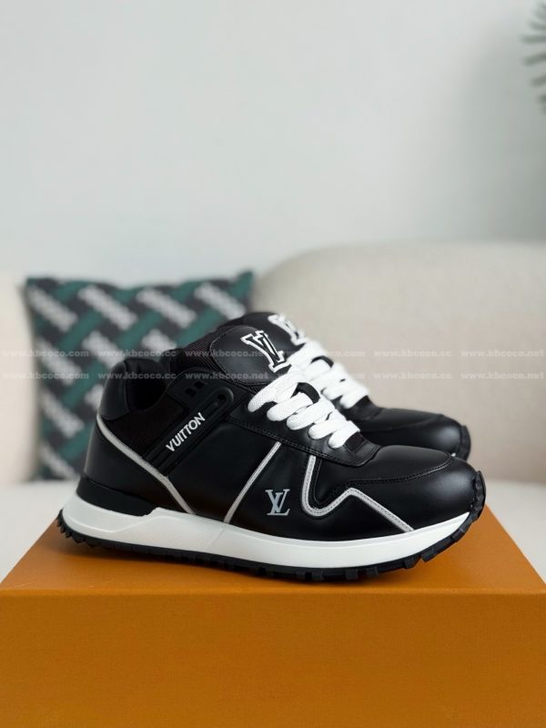 「#5676」LOUIS VUITTON RUN AWAY CASUAL SHOES