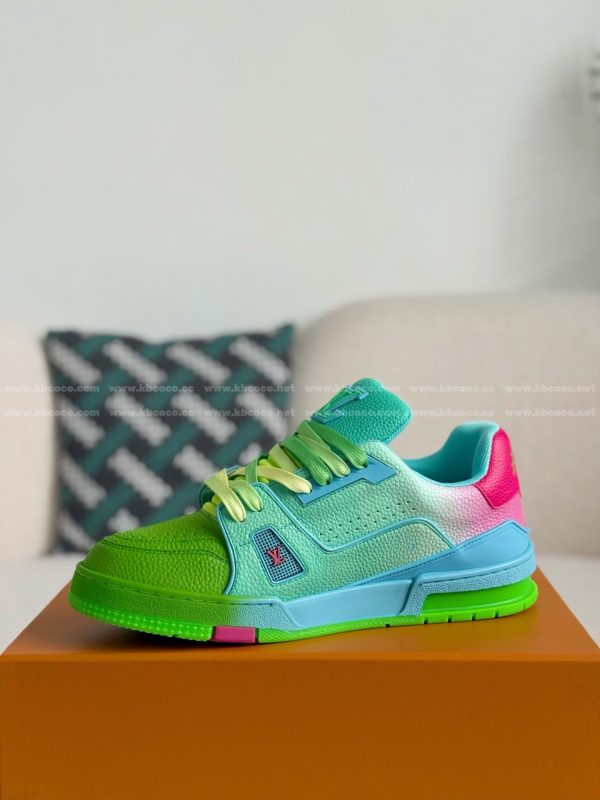 「#5680」LOUIS VUITTON TRAINER SNEAKERS - Image 4