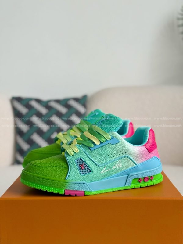 「#5680」LOUIS VUITTON TRAINER SNEAKERS - Image 2