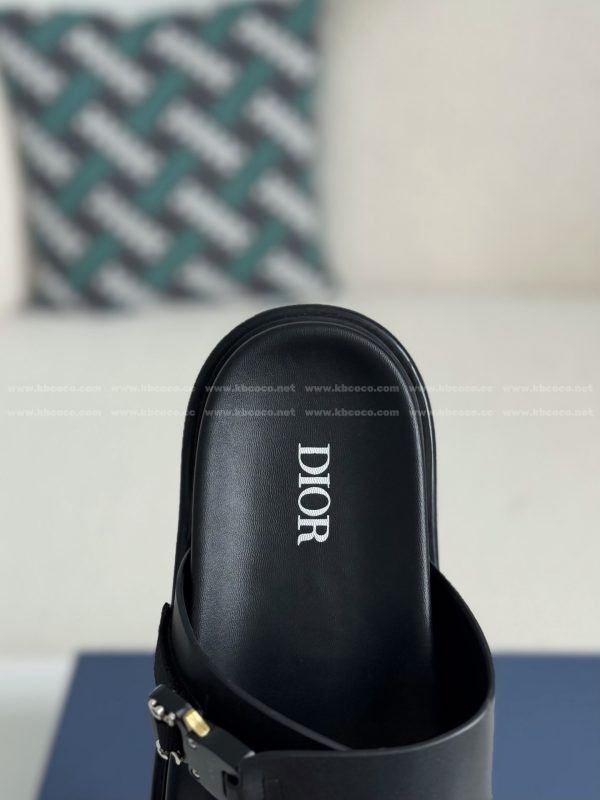 「#5687」Dior Aqua Leather Slippers - Image 8
