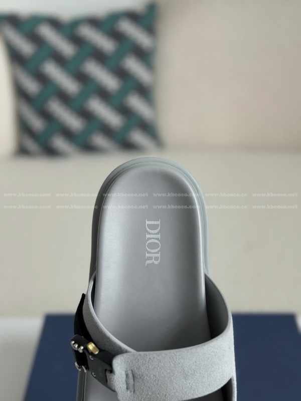 「#5688」Dior Aqua Faux Suede Slippers - Image 8