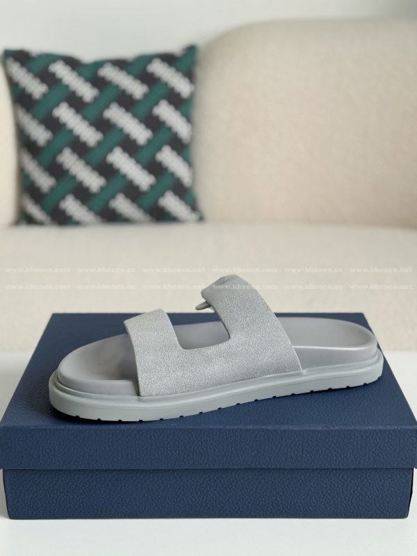 「#5688」Dior Aqua Faux Suede Slippers - Image 4