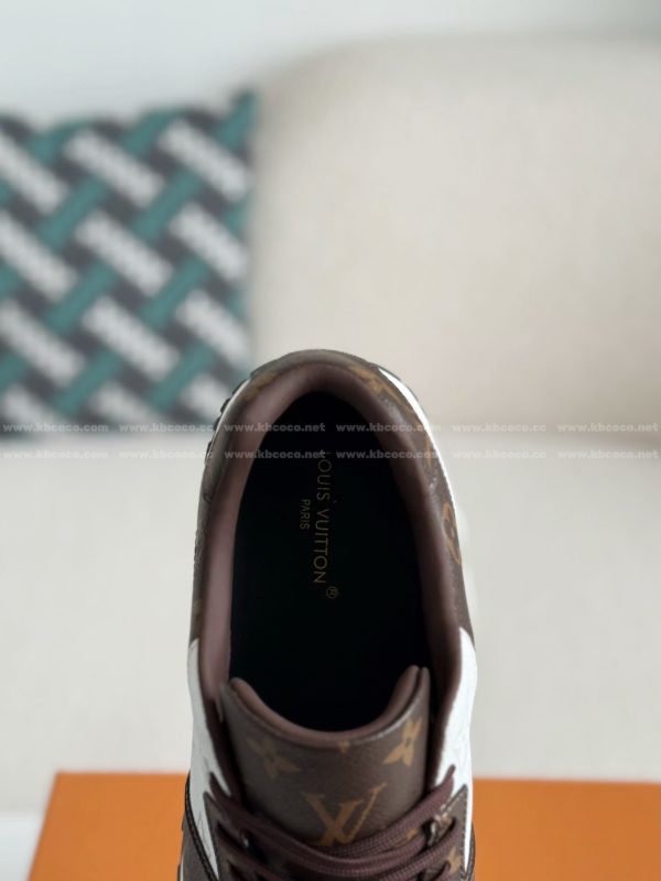「#5693」LOUIS VUITTON RUN AWAY CASUAL SHOES - Image 8