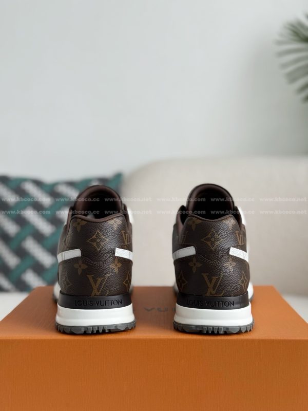 「#5693」LOUIS VUITTON RUN AWAY CASUAL SHOES - Image 3