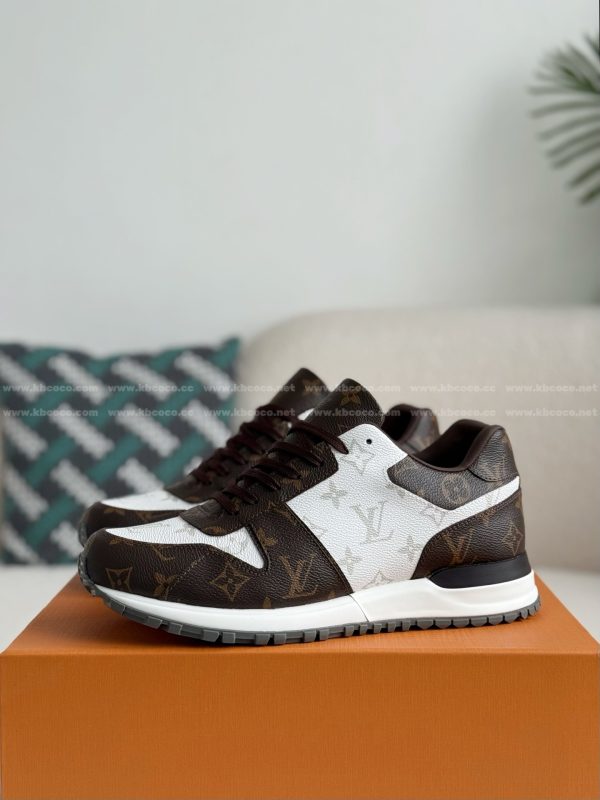 「#5693」LOUIS VUITTON RUN AWAY CASUAL SHOES - Image 2