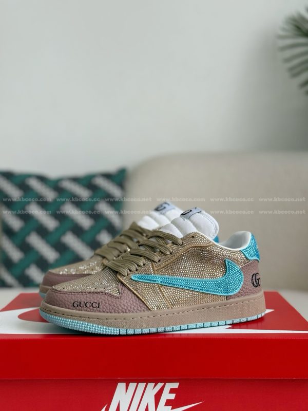 ¡¸#5700¡¹Jordan 1 x Gucci Hand-Set Rhinestones Low Sneakers - Image 2