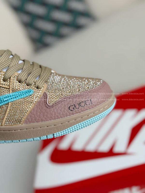 ¡¸#5700¡¹Jordan 1 x Gucci Hand-Set Rhinestones Low Sneakers - Image 8