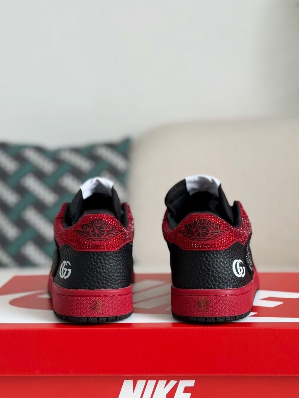 ¡¸#5705¡¹Jordan 1 x Gucci Hand-Set Rhinestones Low Sneakers - Image 3